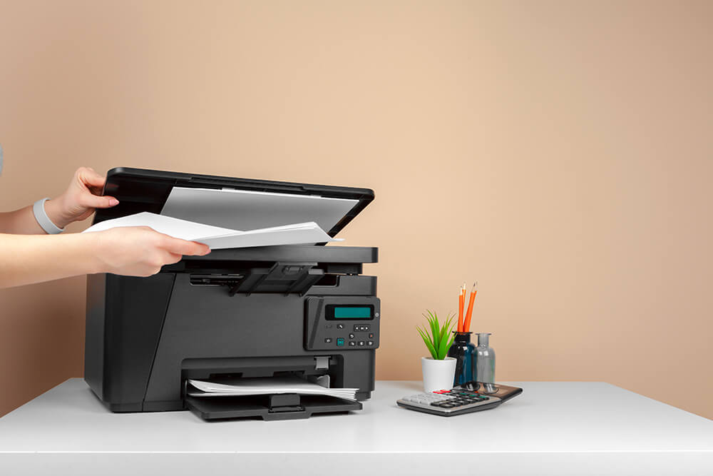 Woman Using The Printer To Scanning And Printing D 2023 11 27 05 09 26 Utc